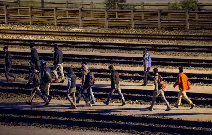 More Migrants in France Attempt Dangerous Channel Crossing